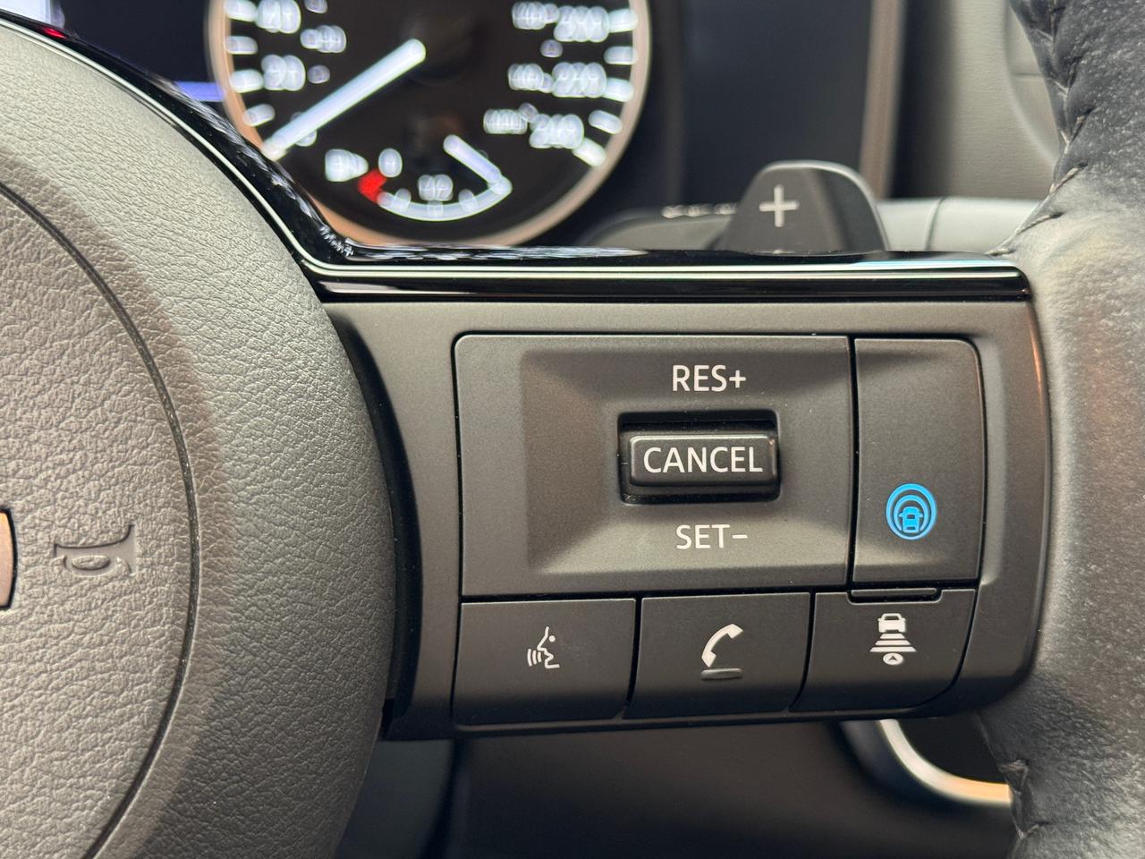 2023 Nissan Rogue SV Premium AWD Midnight Edition+CLEAN CARFAX Photo