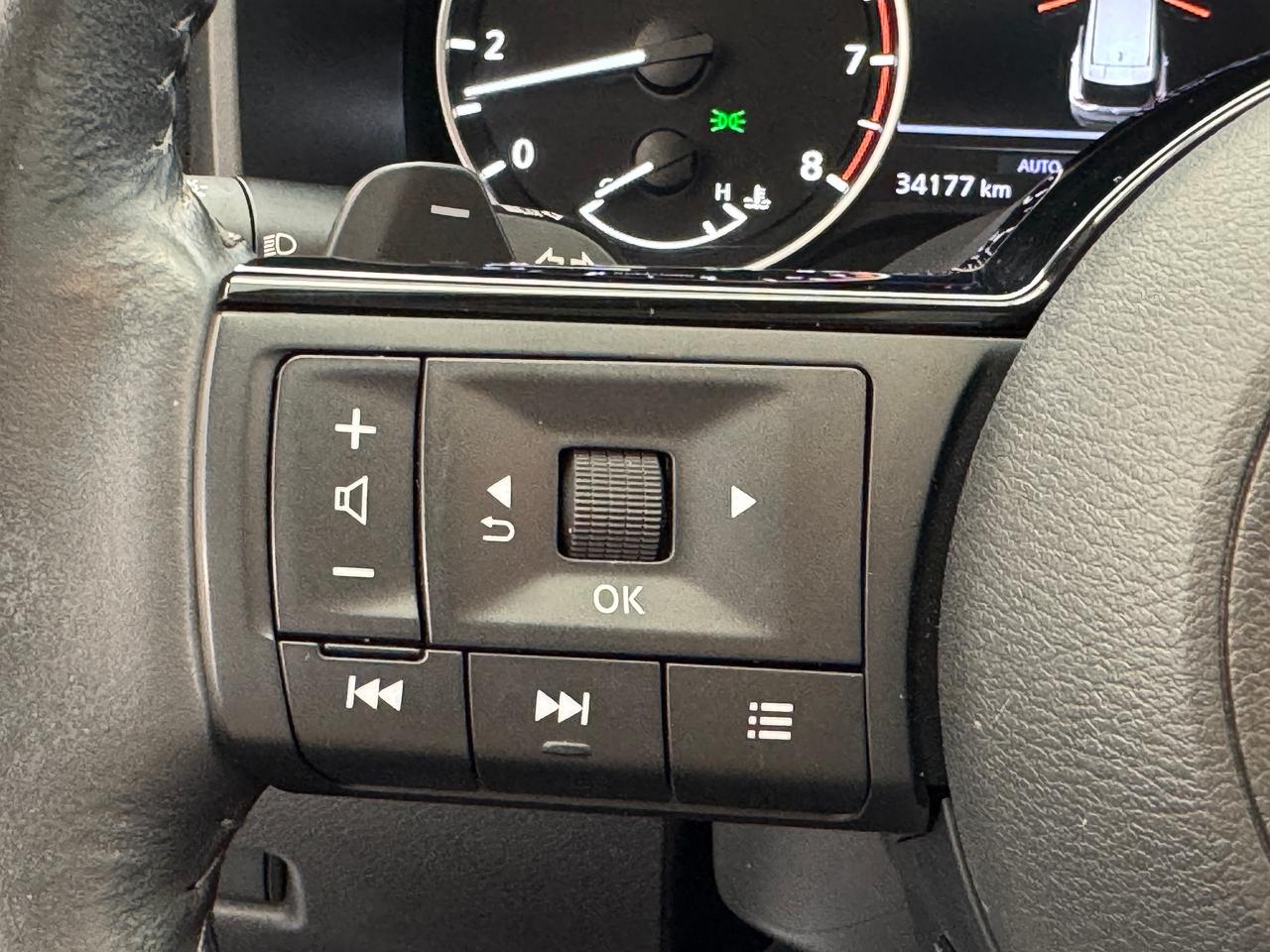 2023 Nissan Rogue SV Premium AWD Midnight Edition+CLEAN CARFAX Photo