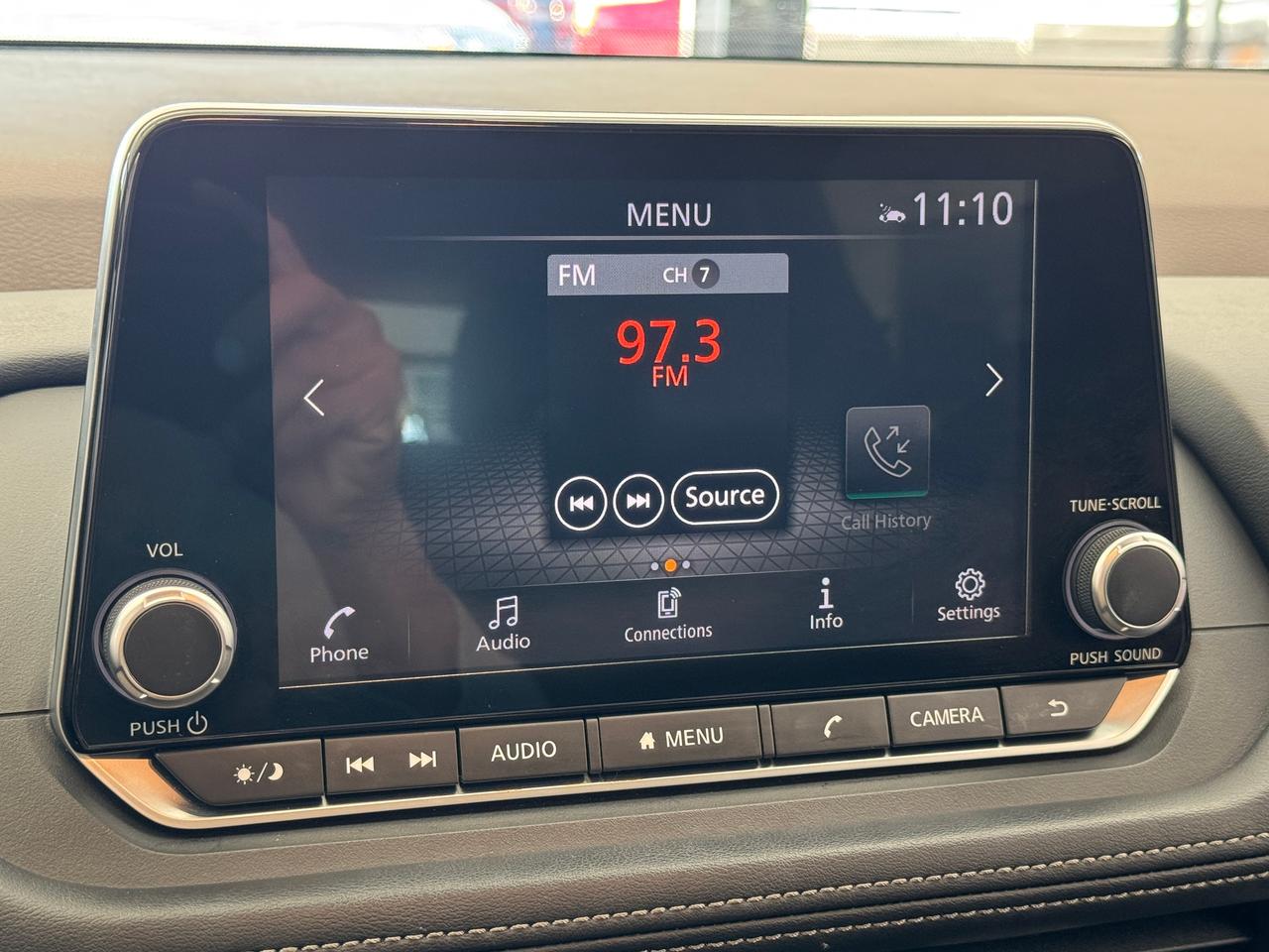 2023 Nissan Rogue SV Premium AWD Midnight Edition+CLEAN CARFAX Photo