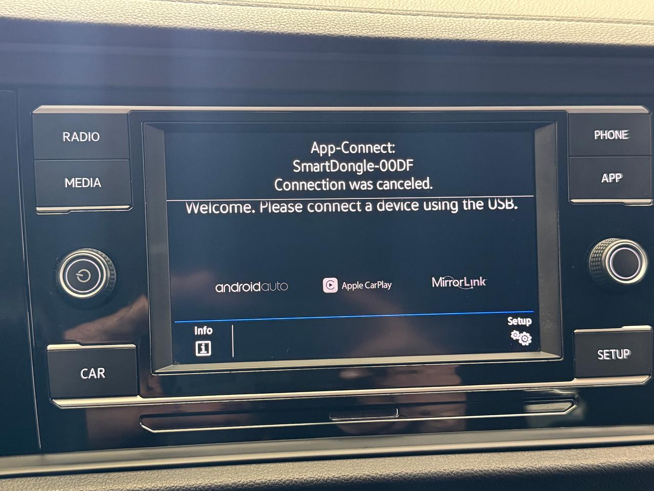 2019 Volkswagen Jetta Comfortline+New Tires+Brakes+ApplePlay+A/C Photo