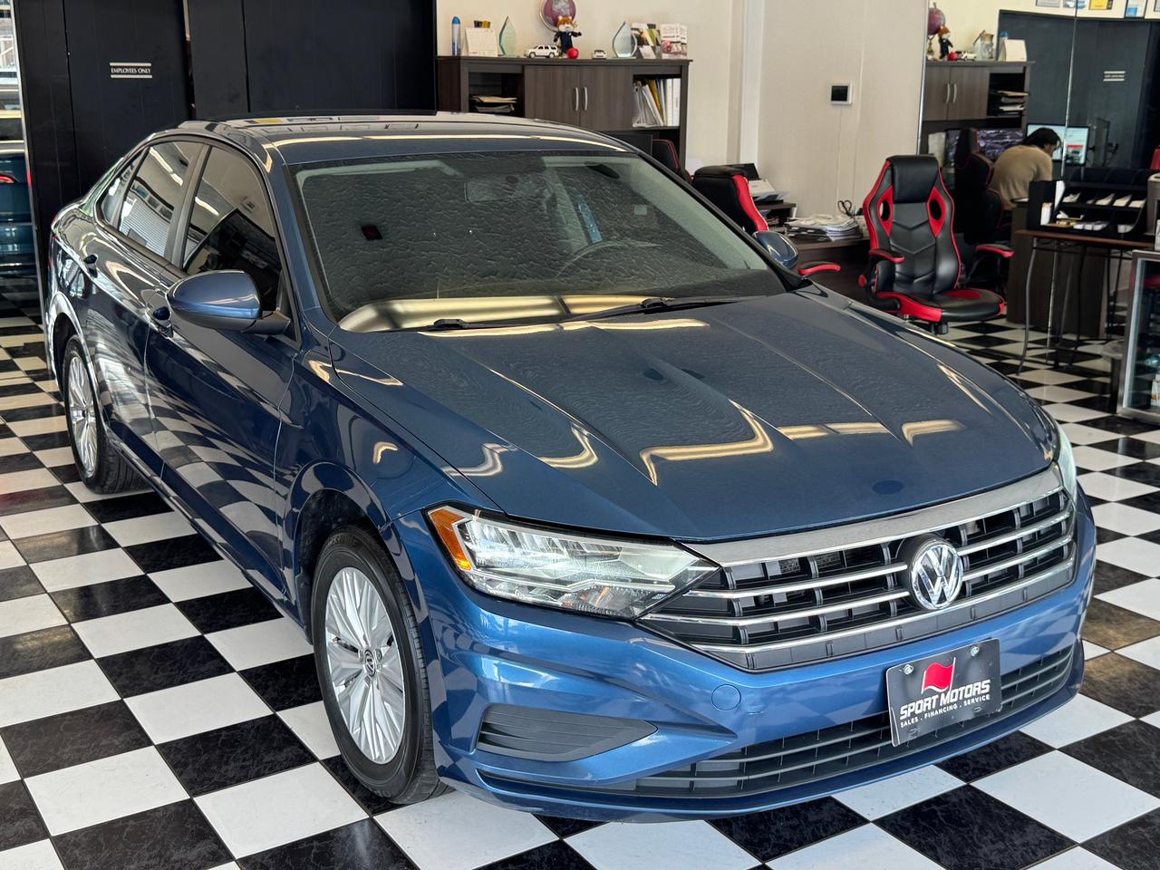 2019 Volkswagen Jetta Comfortline+New Tires+Brakes+ApplePlay+A/C Photo