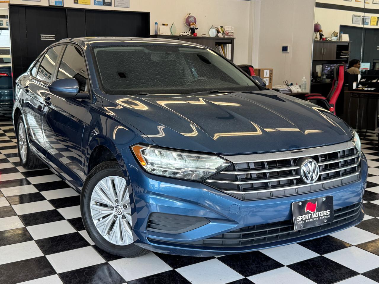 2019 Volkswagen Jetta Comfortline+New Tires+Brakes+ApplePlay+A/C Photo