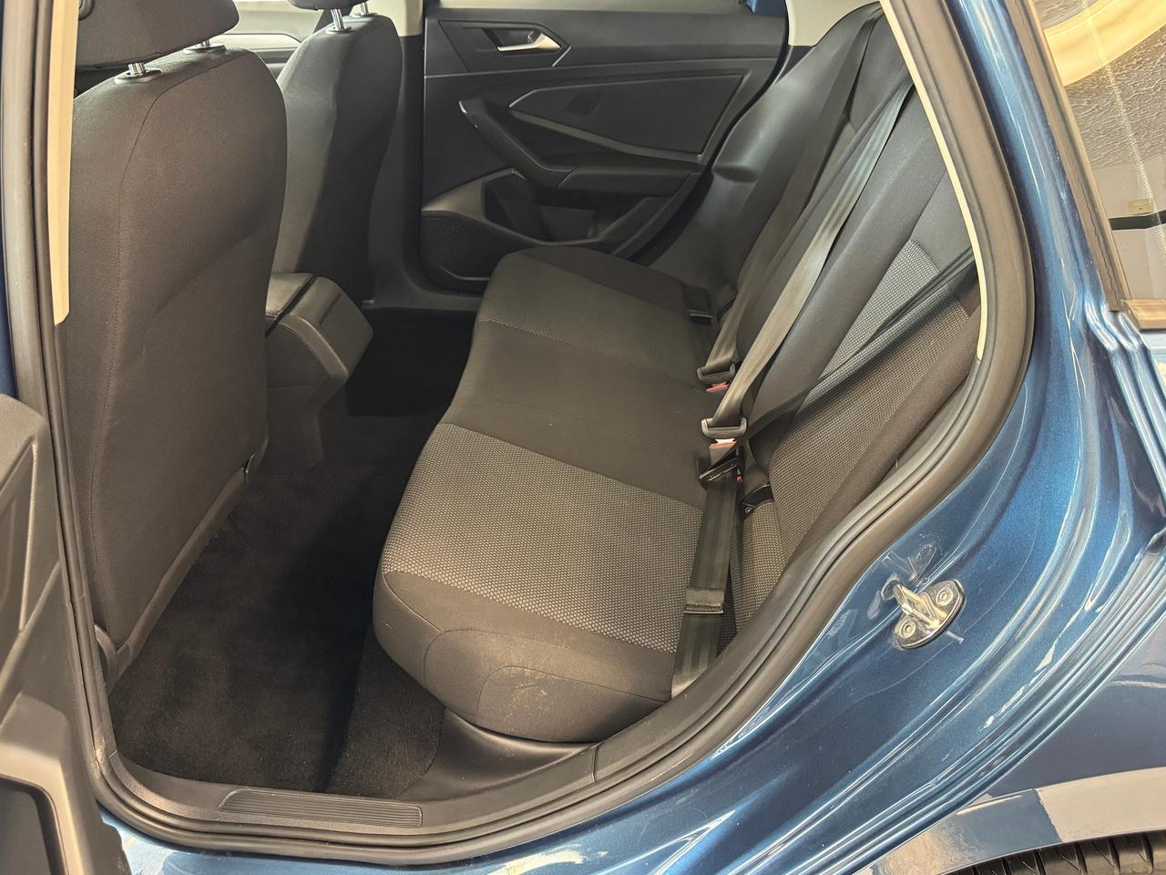 2019 Volkswagen Jetta Comfortline+New Tires+Brakes+ApplePlay+A/C Photo