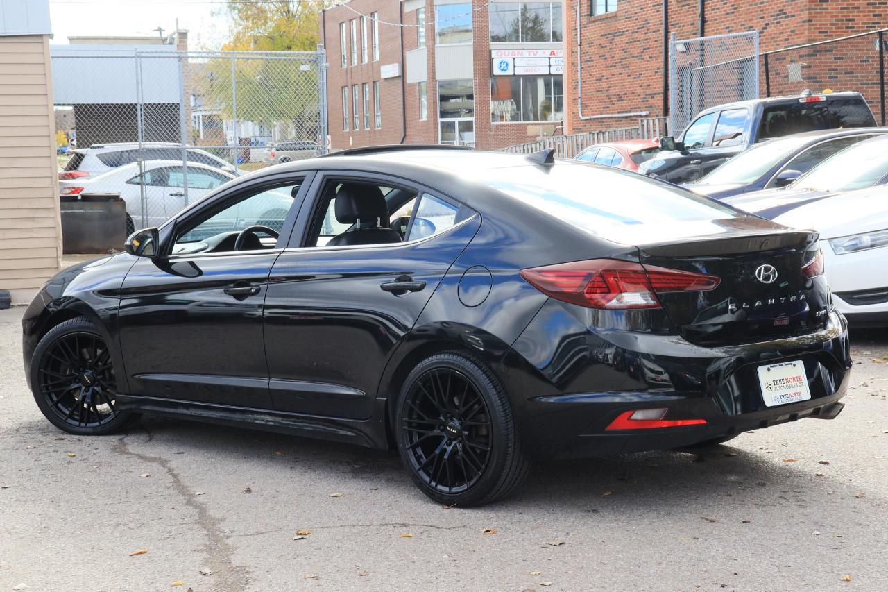 2020 Hyundai Elantra Sport | 6 Speed | Leather | Roof | CarPlay & More! Photo46