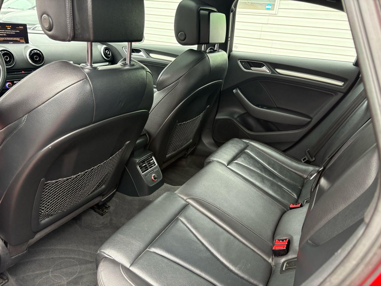 2015 Audi A3 2.0T Progressiv - Photo #10