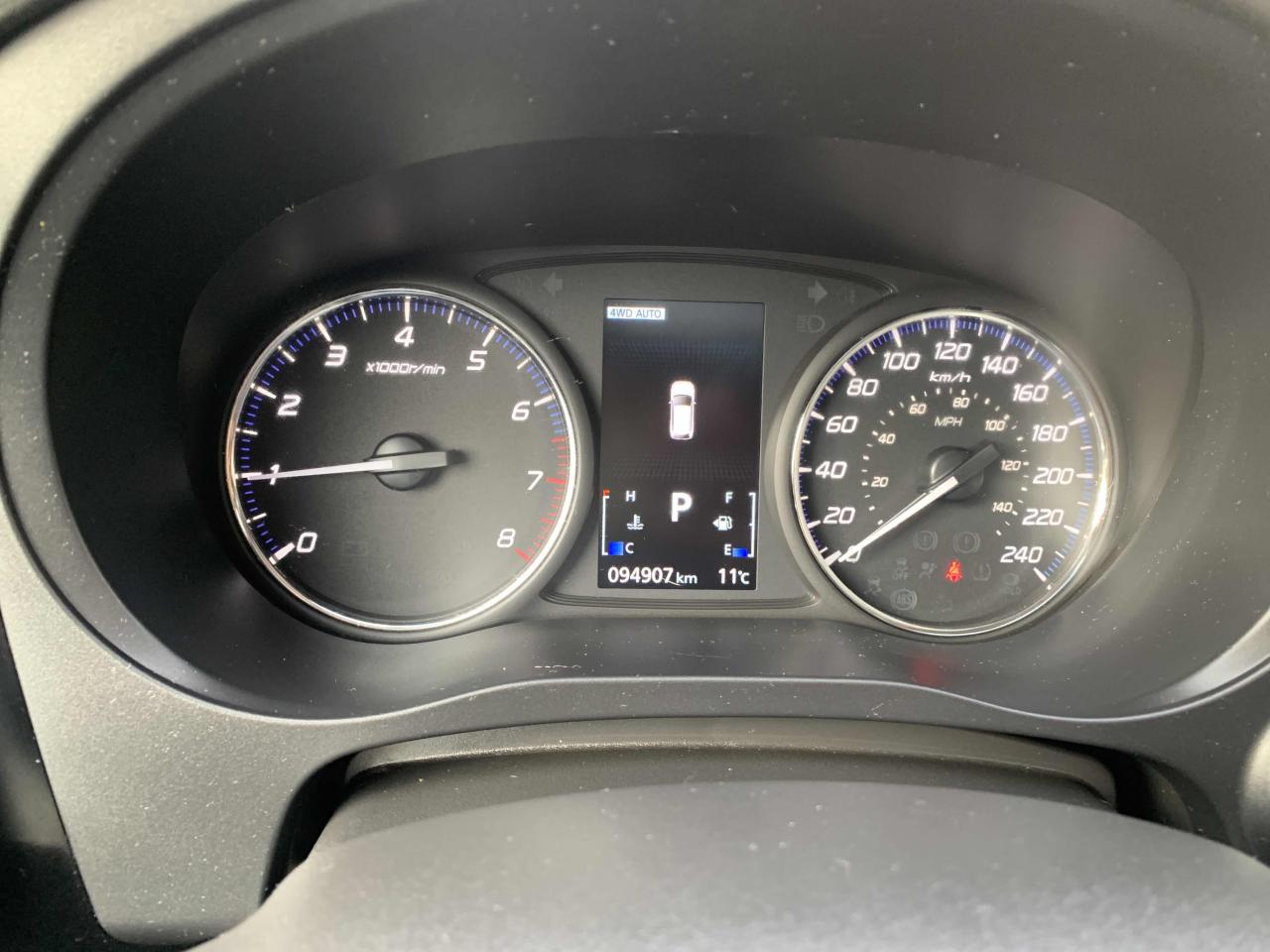 2017 Mitsubishi Outlander ES/ LOW KM / NO ACCIDENT/ 7 PASSENGER/LEATHER/MINT - Photo #16