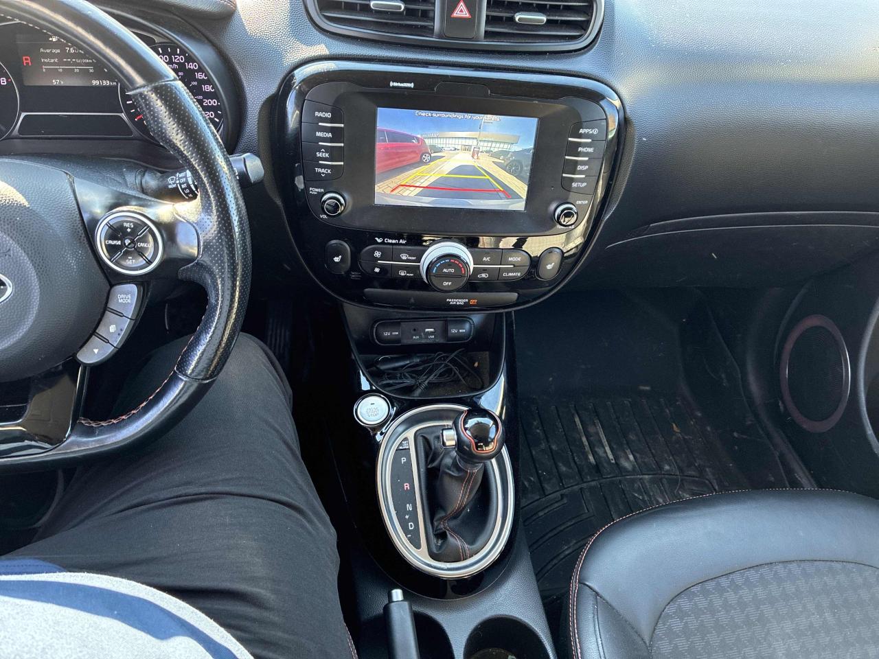2019 Kia Soul SX Turbo | Leather | CarPlay | Alloys | Tinted ++ Photo21