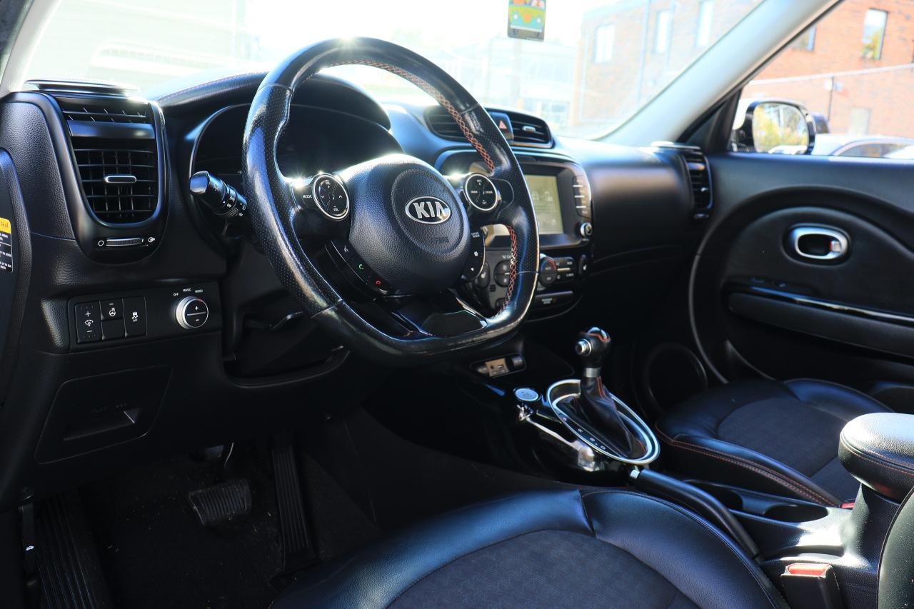 2019 Kia Soul SX Turbo | Leather | CarPlay | Alloys | Tinted ++ Photo65