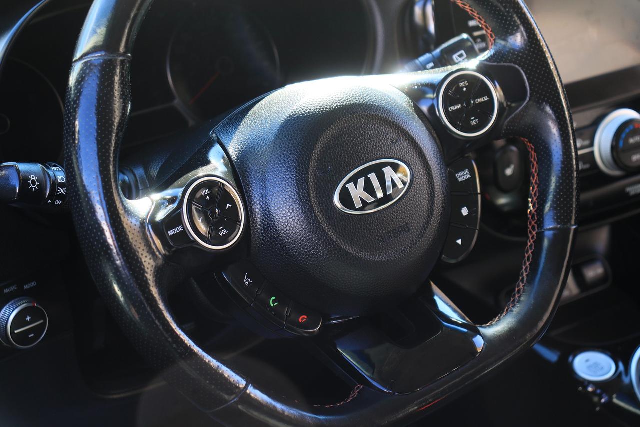 2019 Kia Soul SX Turbo | Leather | CarPlay | Alloys | Tinted ++ Photo54