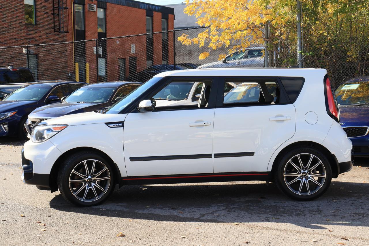 2019 Kia Soul SX Turbo | Leather | CarPlay | Alloys | Tinted ++ Photo