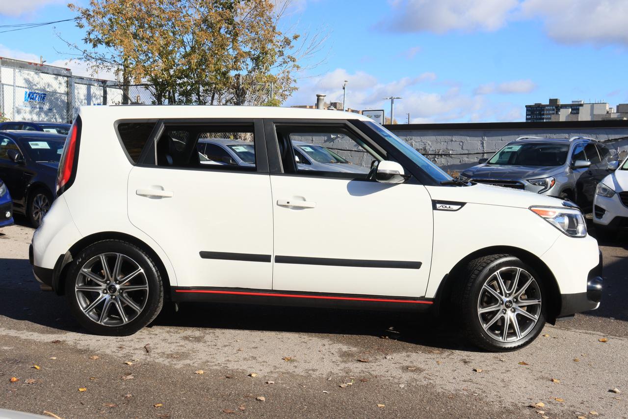 2019 Kia Soul SX Turbo | Leather | CarPlay | Alloys | Tinted ++ Photo
