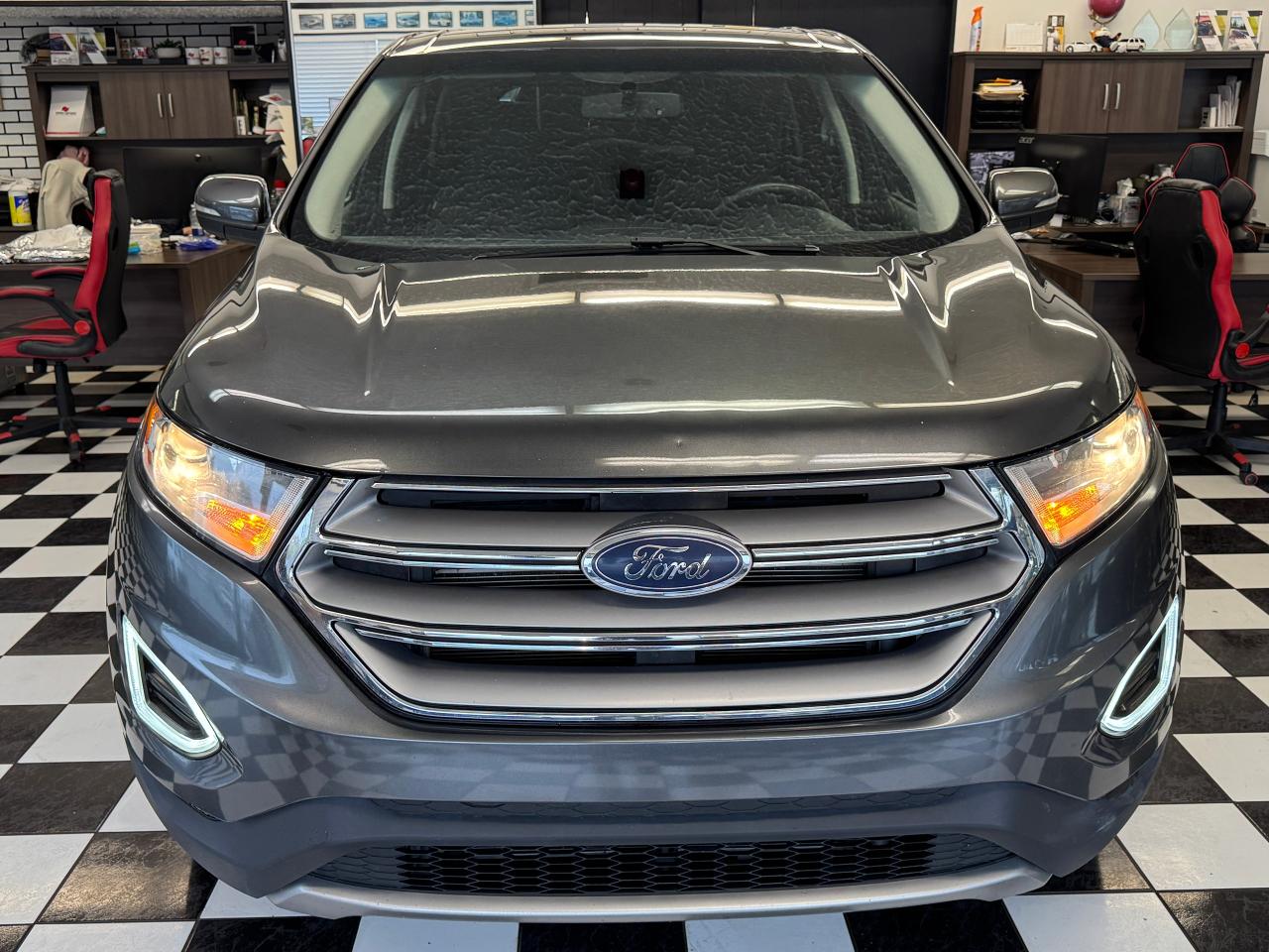 2018 Ford Edge SEL AWD+New Tires+Brakes+Camera+Heated Seats Photo8