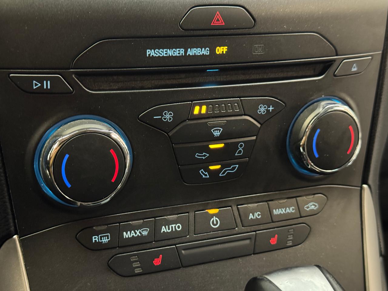 2018 Ford Edge SEL AWD+New Tires+Brakes+Camera+Heated Seats Photo26