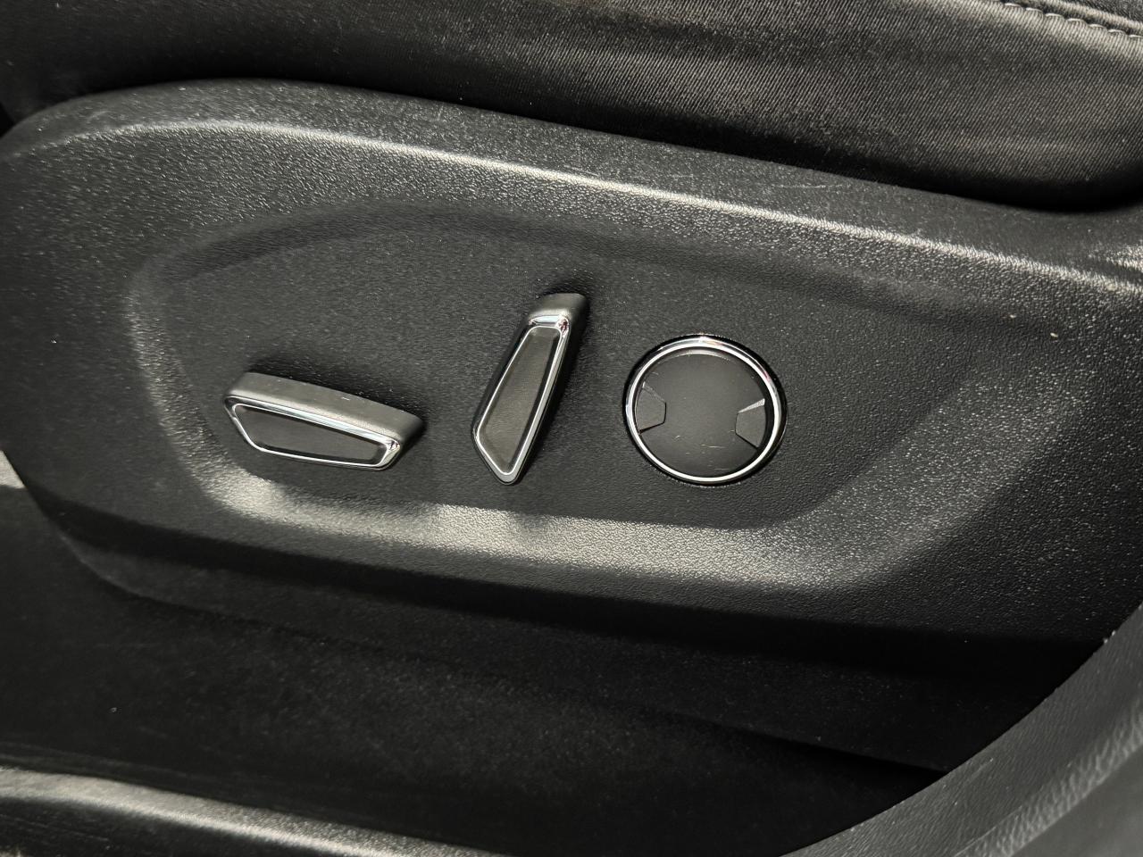 2018 Ford Edge SEL AWD+New Tires+Brakes+Camera+Heated Seats Photo35