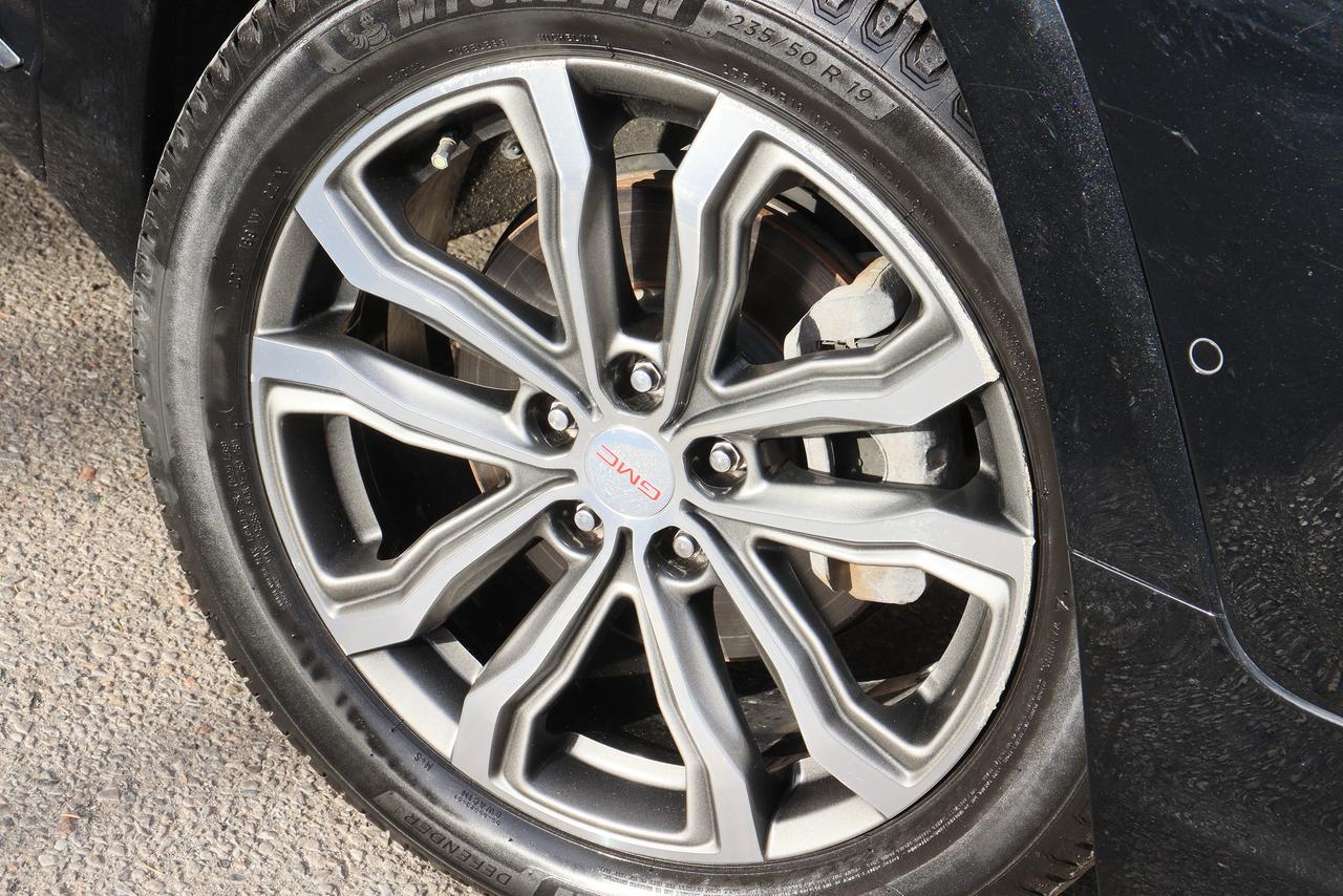 2020 GMC Terrain Denali | AWD | 2.0 L | Leather | Roof | Nav | Cam Photo12