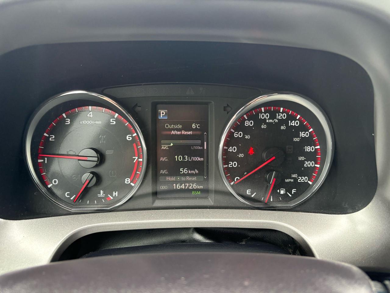 2016 Toyota RAV4 se - Photo #13