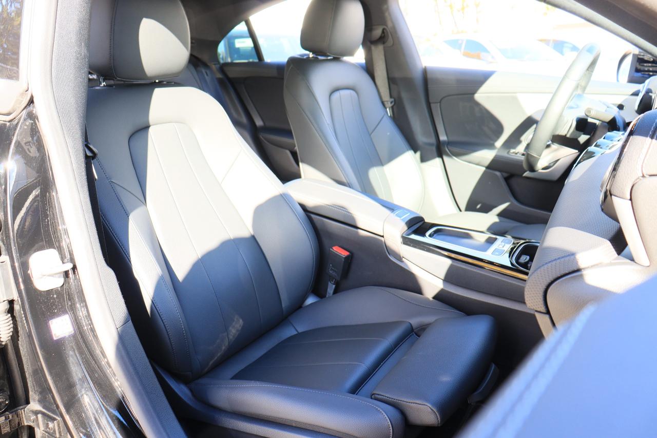 2025 Mercedes-Benz CLA-Class CLA 250 | 4Matic | Clean Carfax | Factory Warranty Photo69