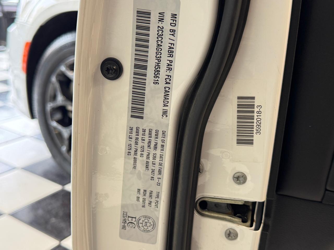 2023 Chrysler 300 300S AWD+New Brakes+Adaptive Cruise+CLEAN CARFAX Photo48