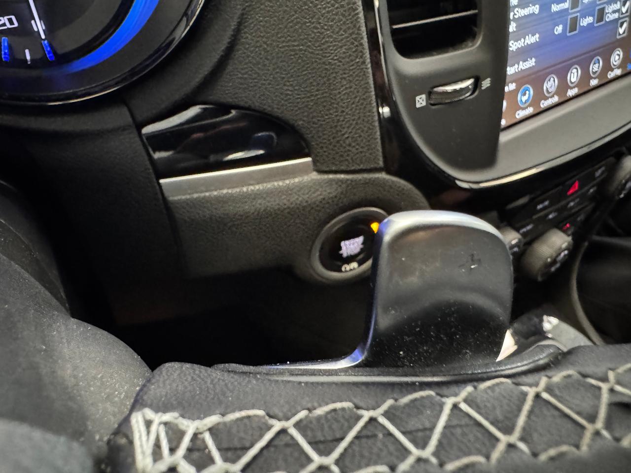 2023 Chrysler 300 300S AWD+New Brakes+Adaptive Cruise+CLEAN CARFAX Photo52