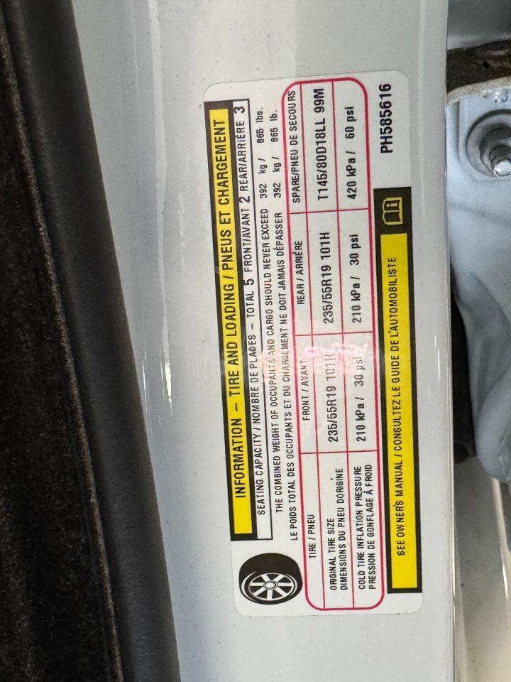 2023 Chrysler 300 300S AWD+New Brakes+Adaptive Cruise+CLEAN CARFAX Photo