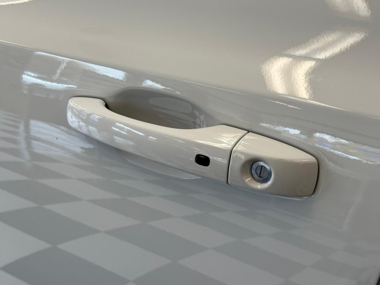 2023 Chrysler 300 300S AWD+New Brakes+Adaptive Cruise+CLEAN CARFAX Photo63