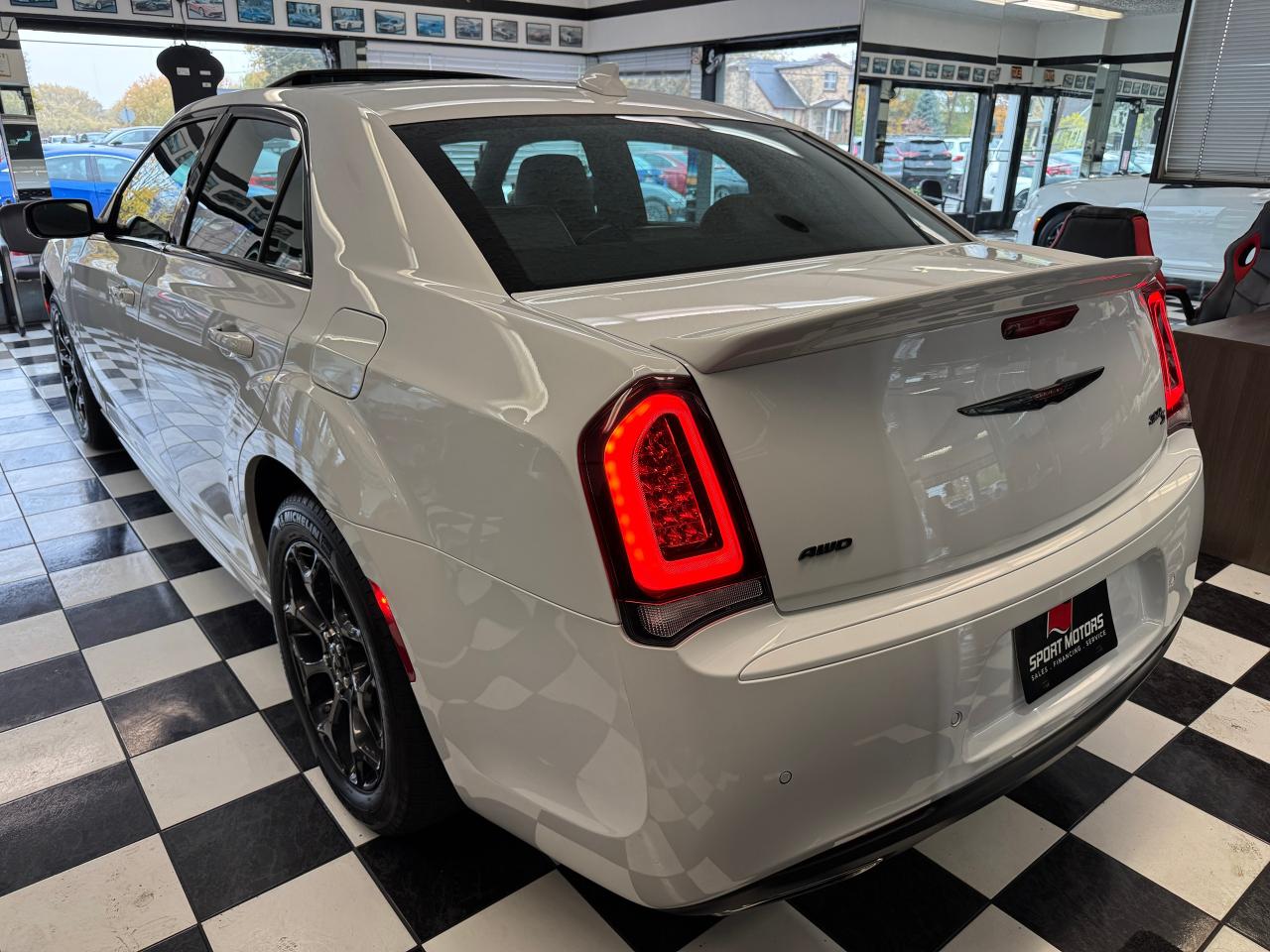 2023 Chrysler 300 300S AWD+New Brakes+Adaptive Cruise+CLEAN CARFAX Photo78