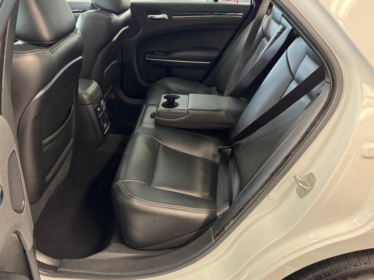 2023 Chrysler 300 300S AWD+New Brakes+Adaptive Cruise+CLEAN CARFAX Photo96