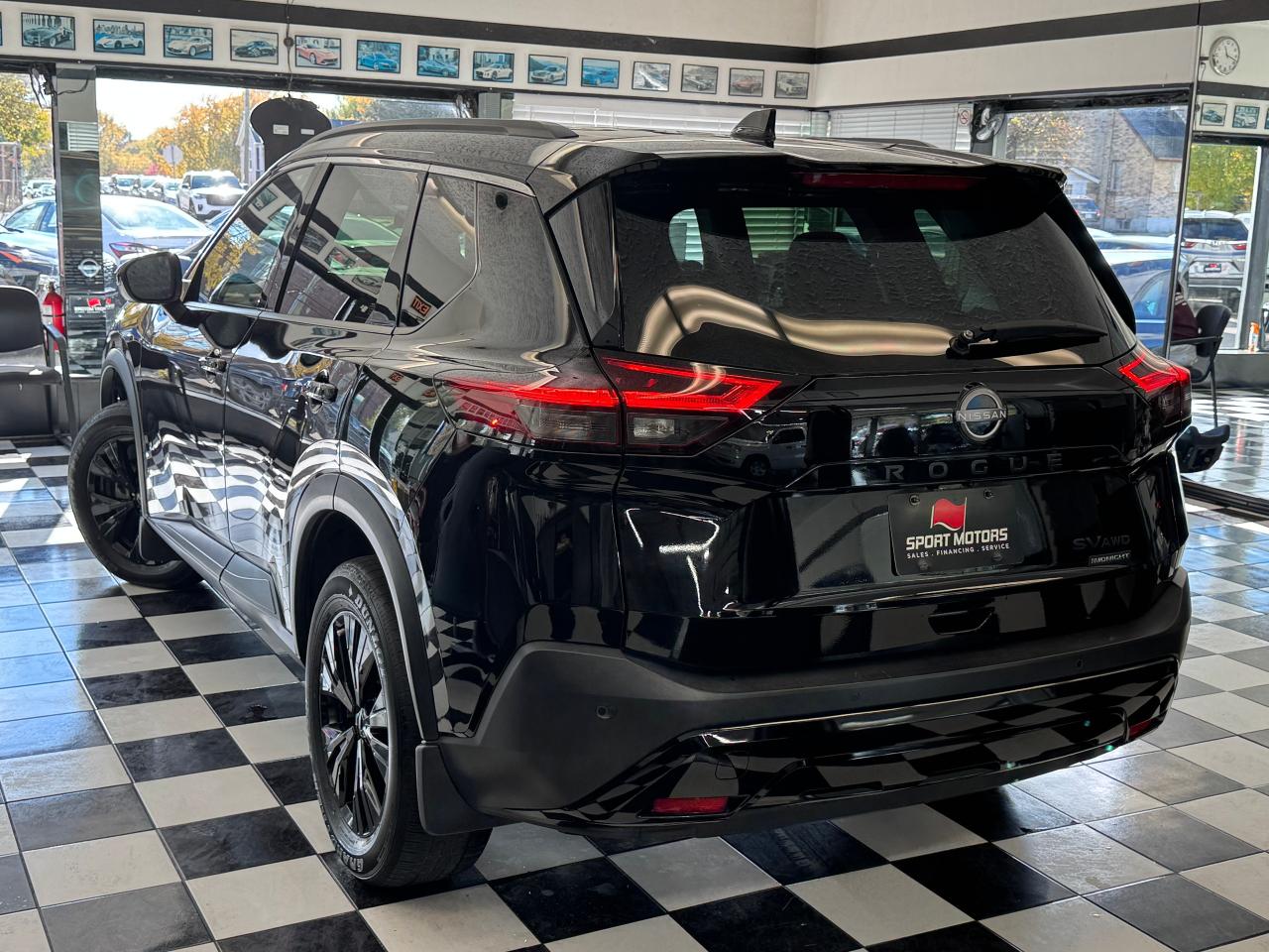 2023 Nissan Rogue SV Premium AWD Midnight Edition+CLEAN CARFAX Photo20