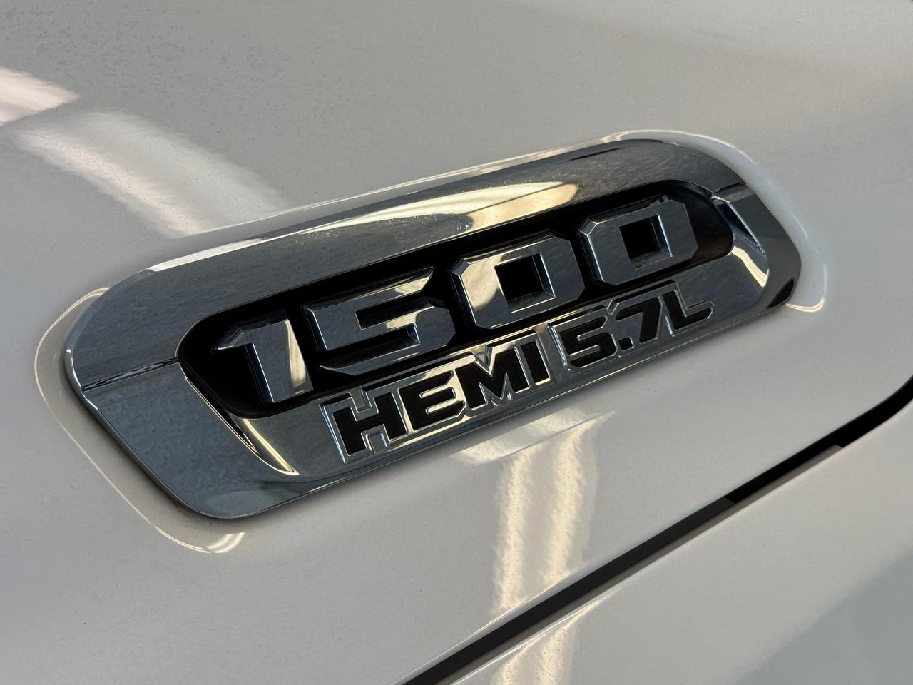 2019 RAM 1500 Tradesman 4x4 Quad Cab 6'4"+New Tires+Brakes+Camer Photo