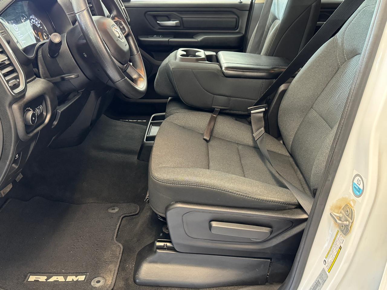 2019 RAM 1500 Tradesman 4x4 Quad Cab 6'4"+New Tires+Brakes+Camer Photo