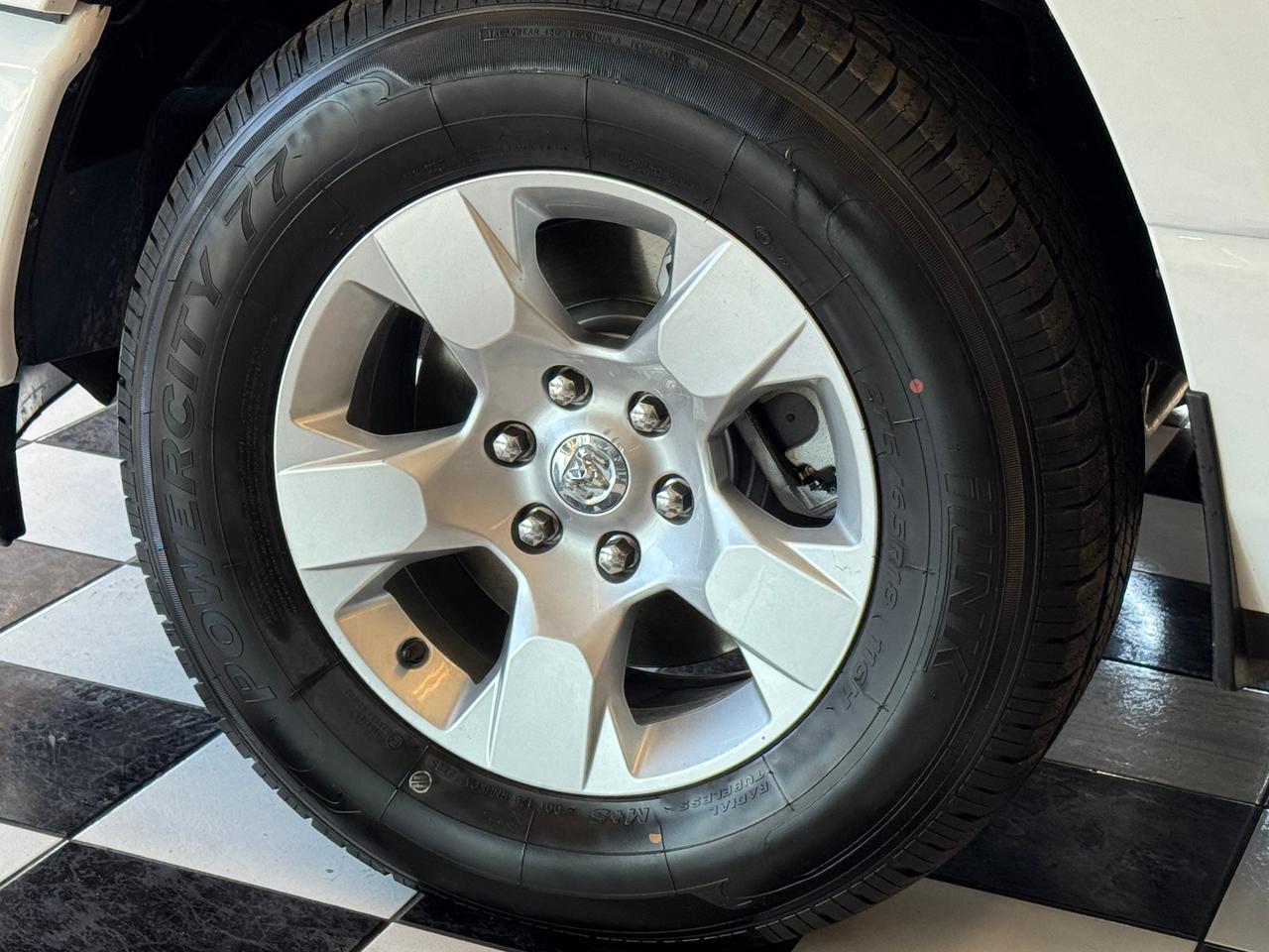 2019 RAM 1500 Tradesman 4x4 Quad Cab 6'4"+New Tires+Brakes+Camer Photo