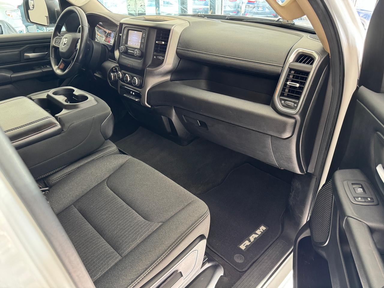 2019 RAM 1500 Tradesman 4x4 Quad Cab 6'4"+New Tires+Brakes+Camer Photo