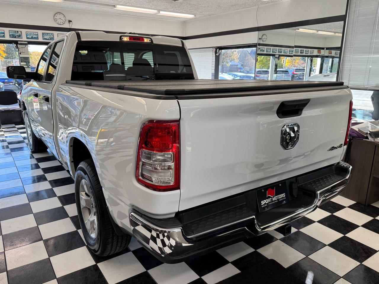 2019 RAM 1500 Tradesman 4x4 Quad Cab 6'4"+New Tires+Brakes+Camer Photo