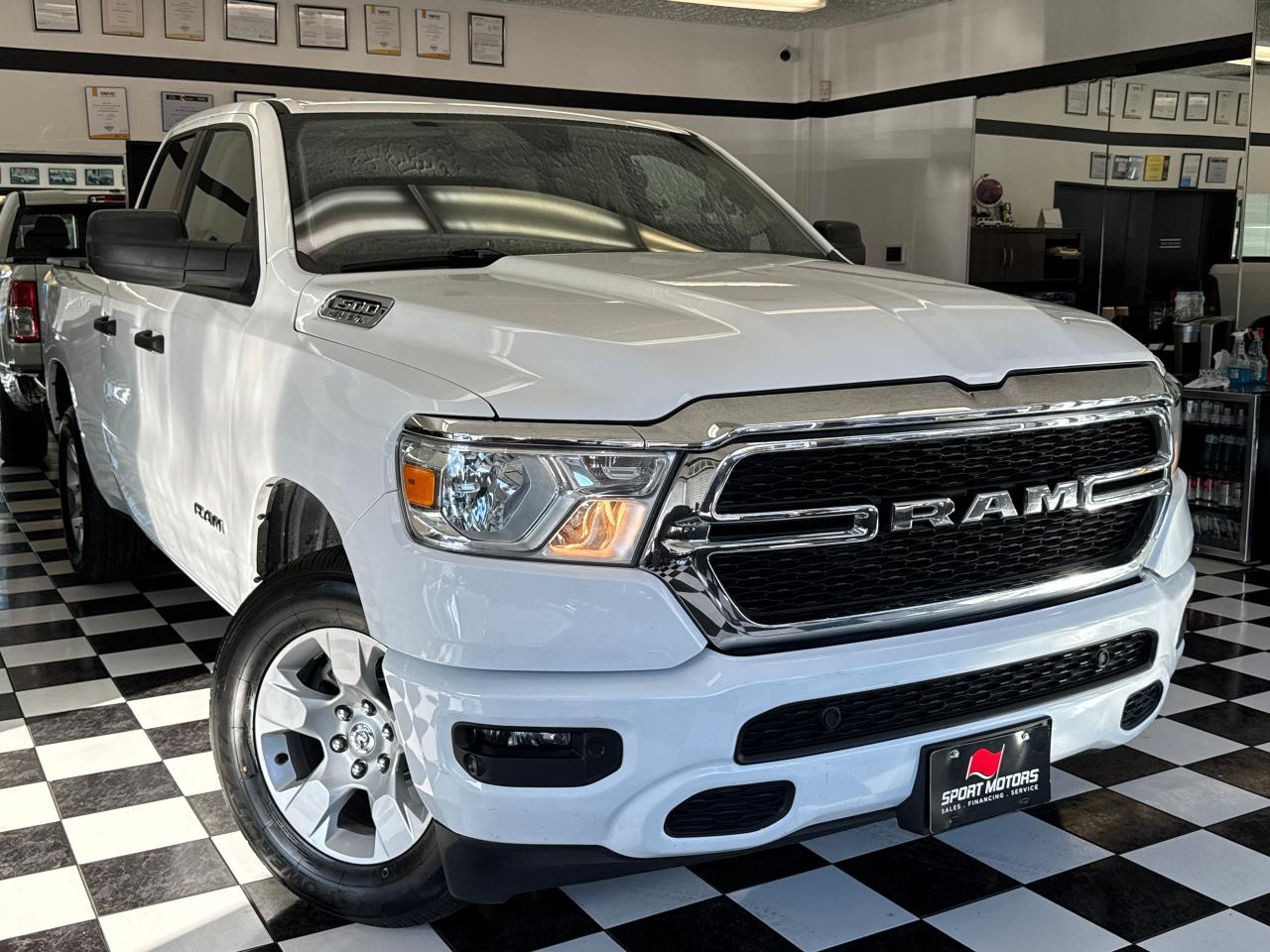 2019 RAM 1500 Tradesman 4x4 Quad Cab 6'4"+New Tires+Brakes+Camer Photo15