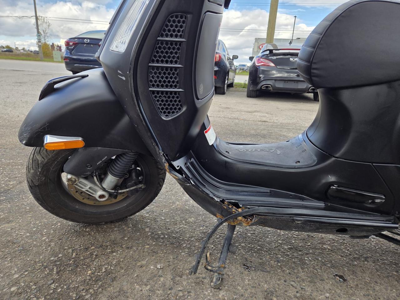 2020 Vespa GTS 300  - Photo #10