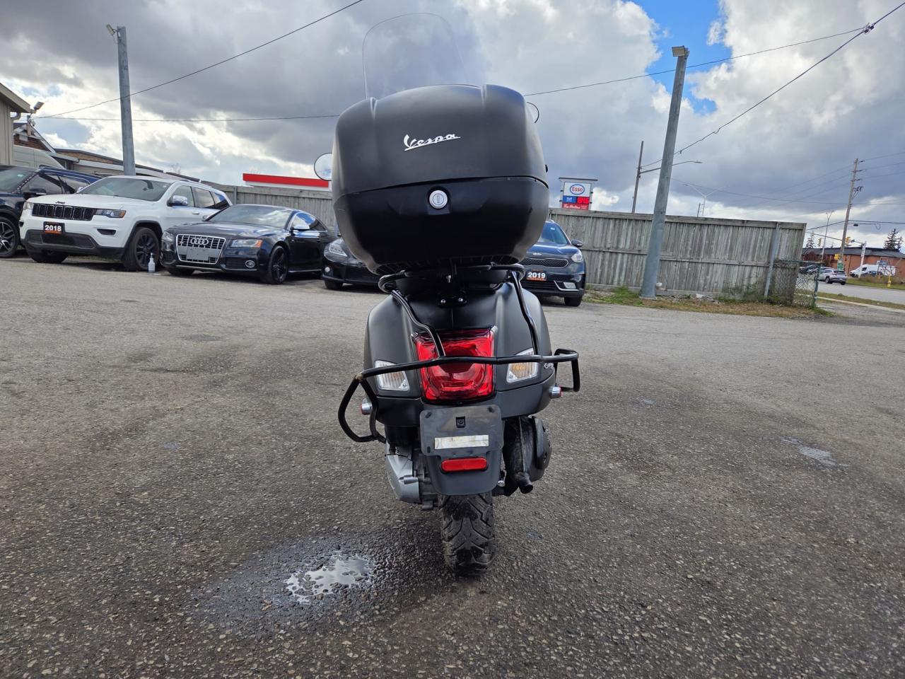 2020 Vespa GTS 300  - Photo #13