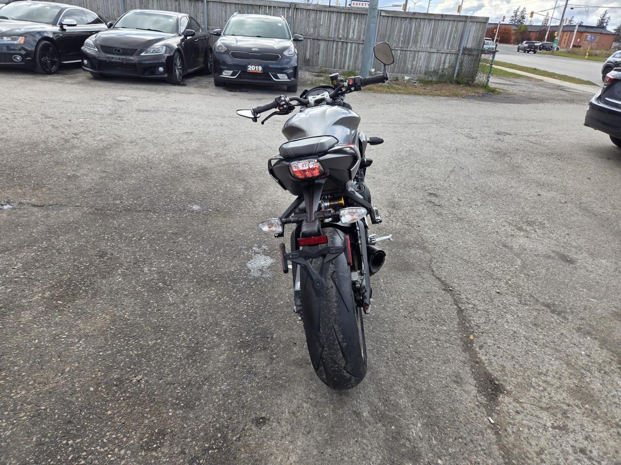 2020 Triumph Daytona 675  - Photo #3