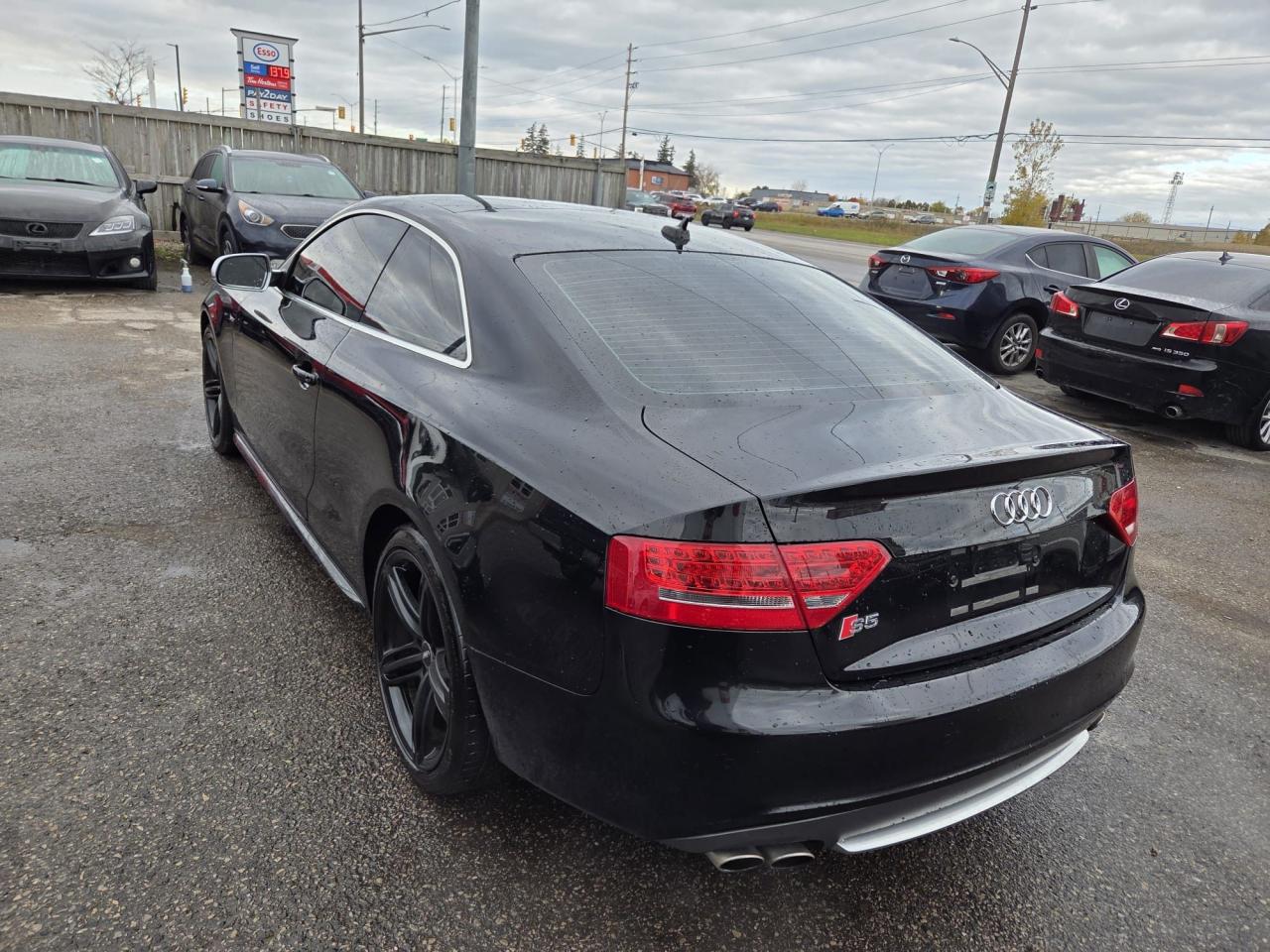 2011 Audi S5 PREMIUM, COUPE, 4.2L V8, 140KMS, RED LEATHER, CERT Photo2