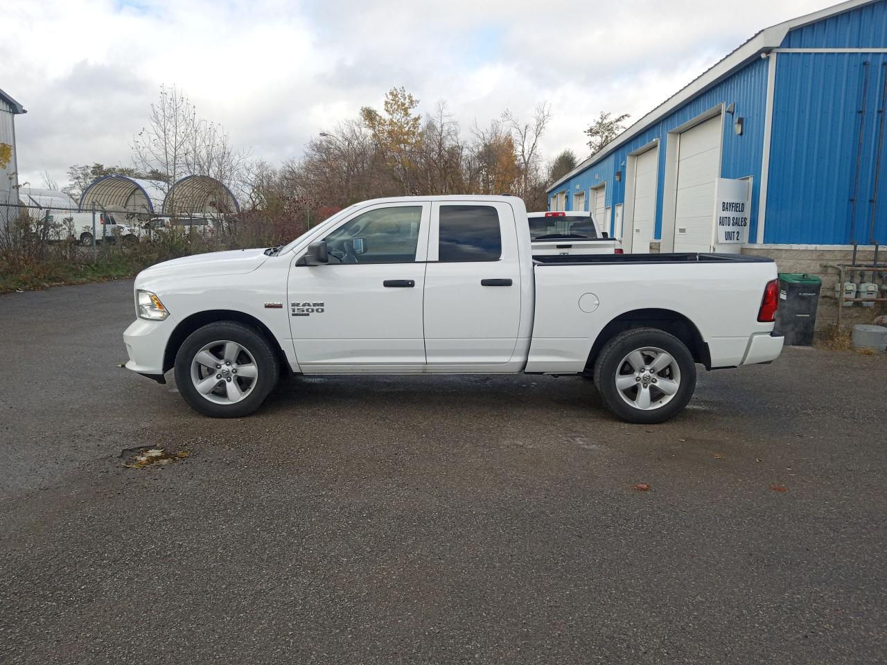 2022 RAM 1500 Classic EXPRESS - Photo #8