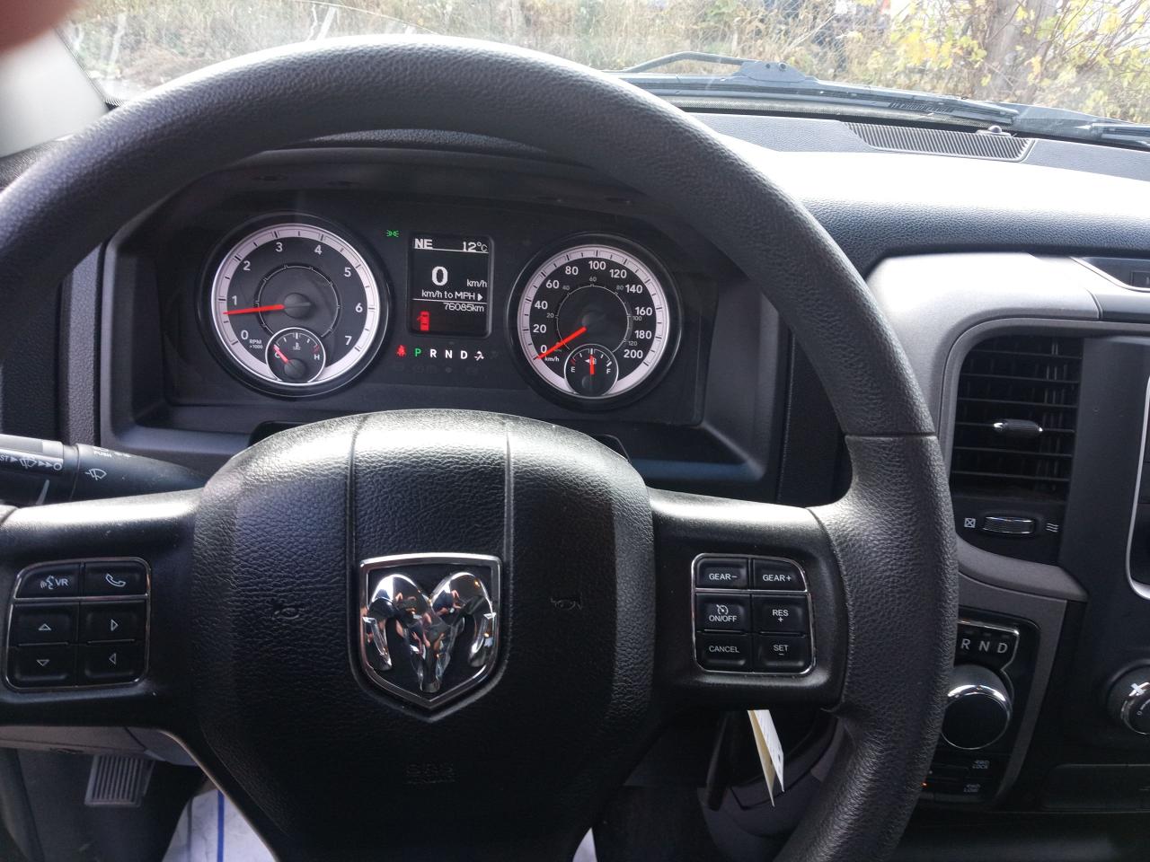 2022 RAM 1500 Classic EXPRESS - Photo #10