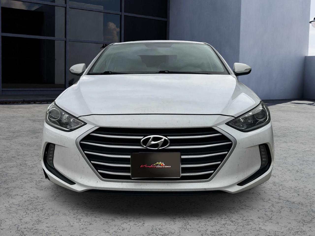 2017 Hyundai Elantra GL Photo4