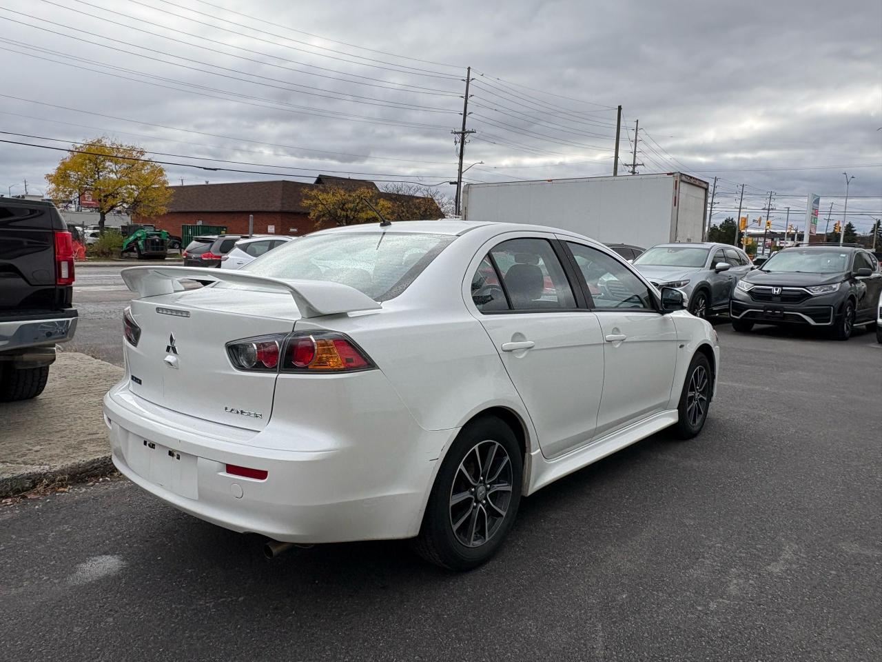 2017 Mitsubishi Lancer SE LTD - Photo #5