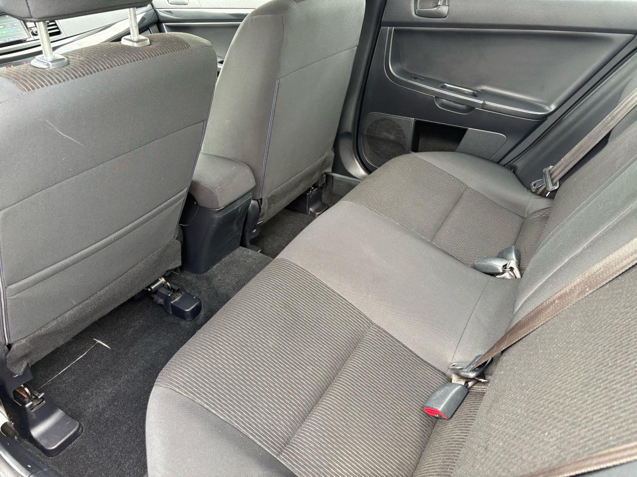 2017 Mitsubishi Lancer SE LTD - Photo #10