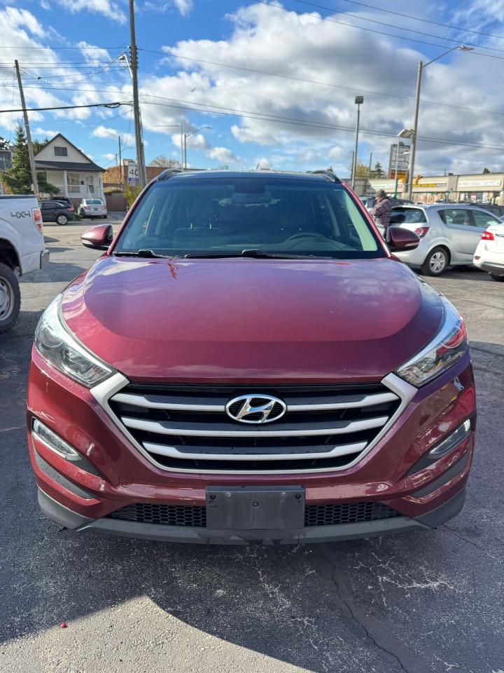 2017 Hyundai Tucson AWD 2.0L Luxury | Certified - Photo #2