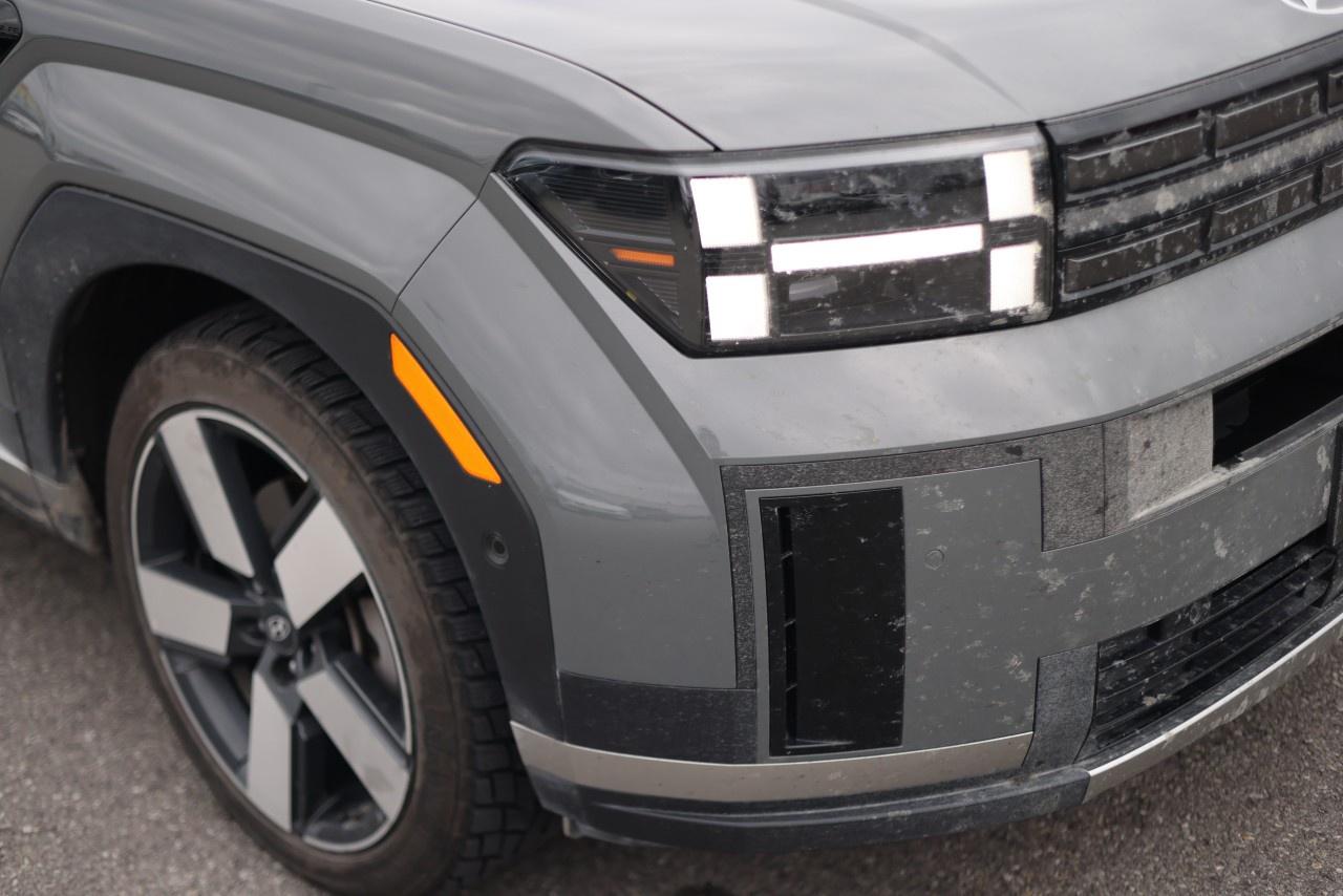 2024 Hyundai Santa Fe LUXURY AWD Photo