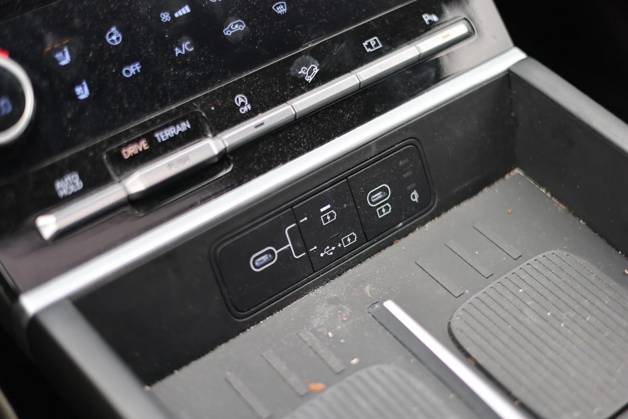 2024 Hyundai Santa Fe LUXURY AWD Photo