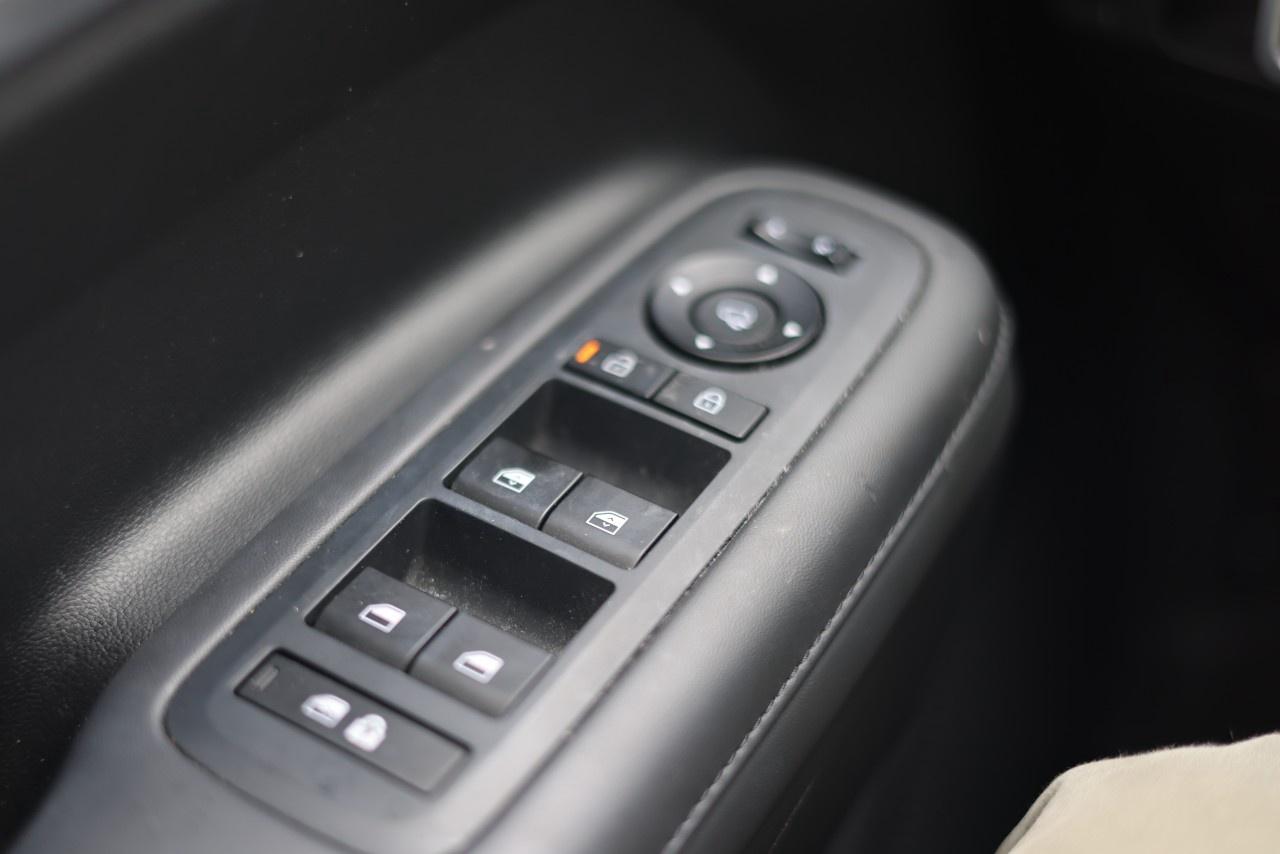 2024 Hyundai Santa Fe LUXURY AWD Photo