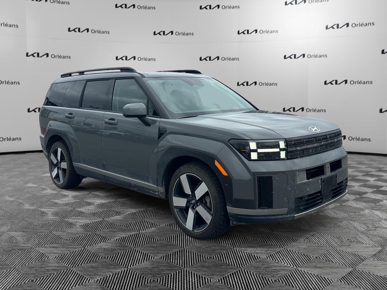 2024 Hyundai Santa Fe LUXURY AWD Photo2