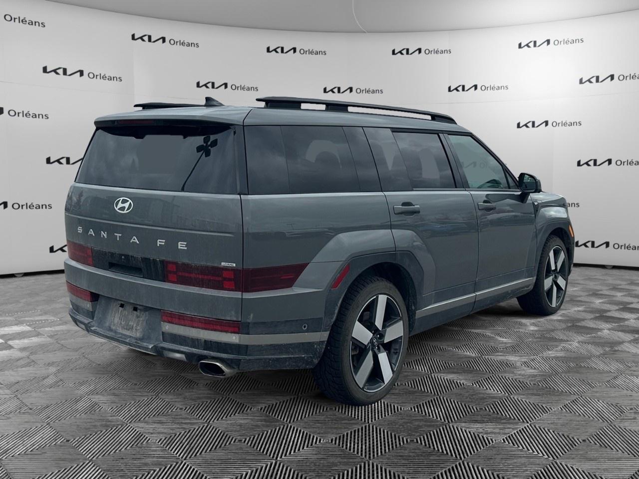 2024 Hyundai Santa Fe LUXURY AWD Photo