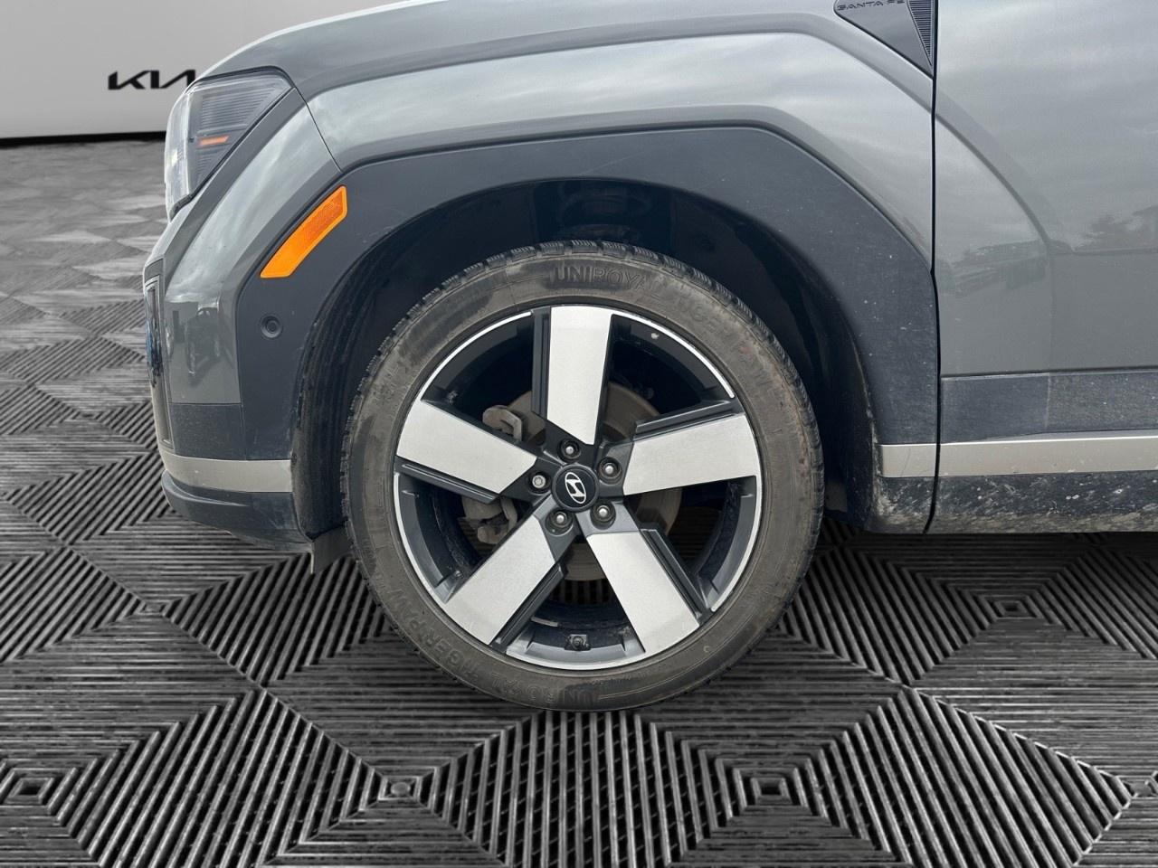 2024 Hyundai Santa Fe LUXURY AWD Photo